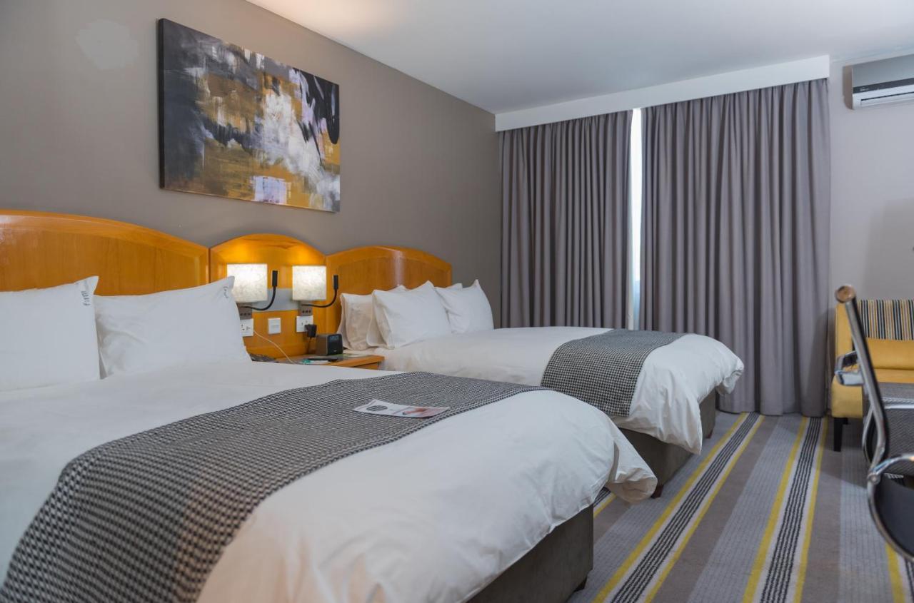 Holiday Inn - Mutare By Ihg Exteriér fotografie
