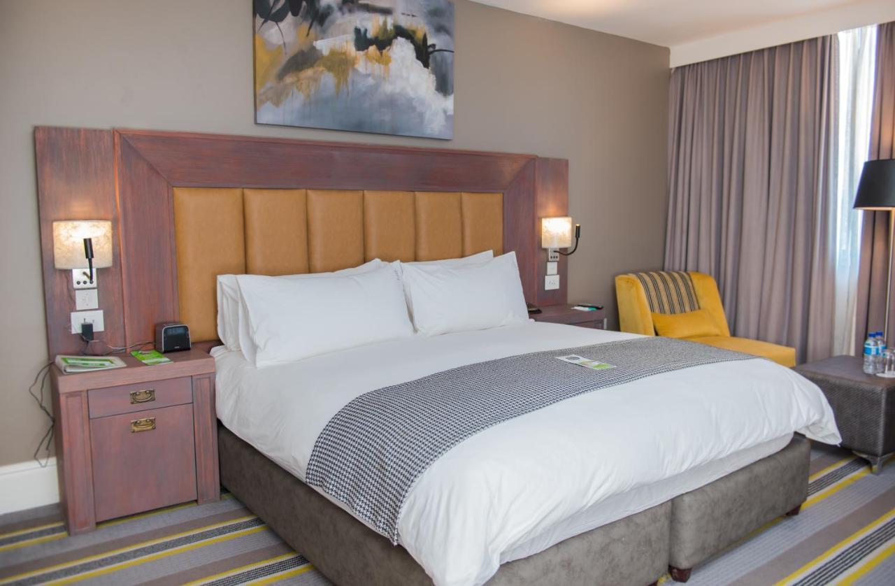 Holiday Inn - Mutare By Ihg Exteriér fotografie