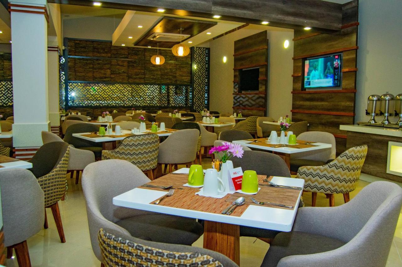 Holiday Inn - Mutare By Ihg Exteriér fotografie