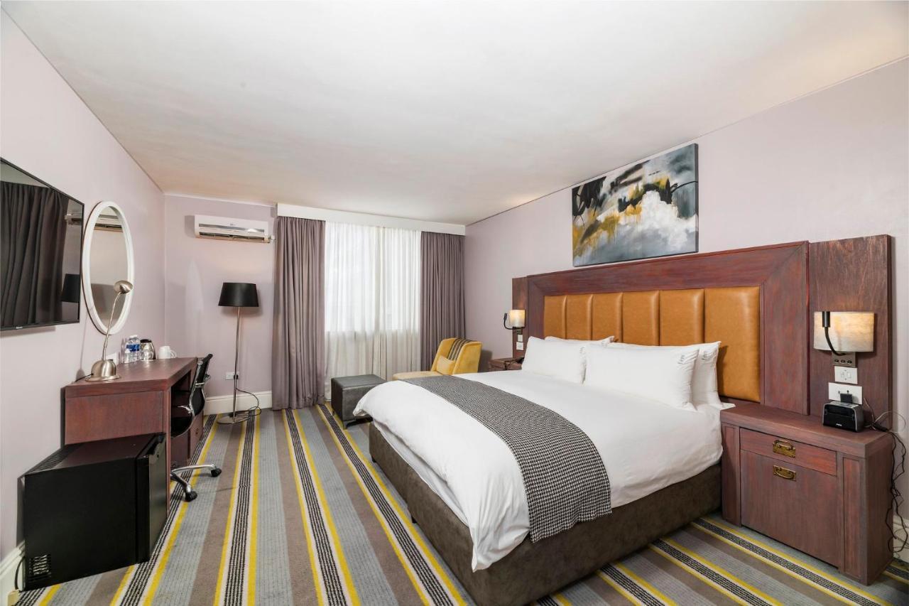 Holiday Inn - Mutare By Ihg Exteriér fotografie