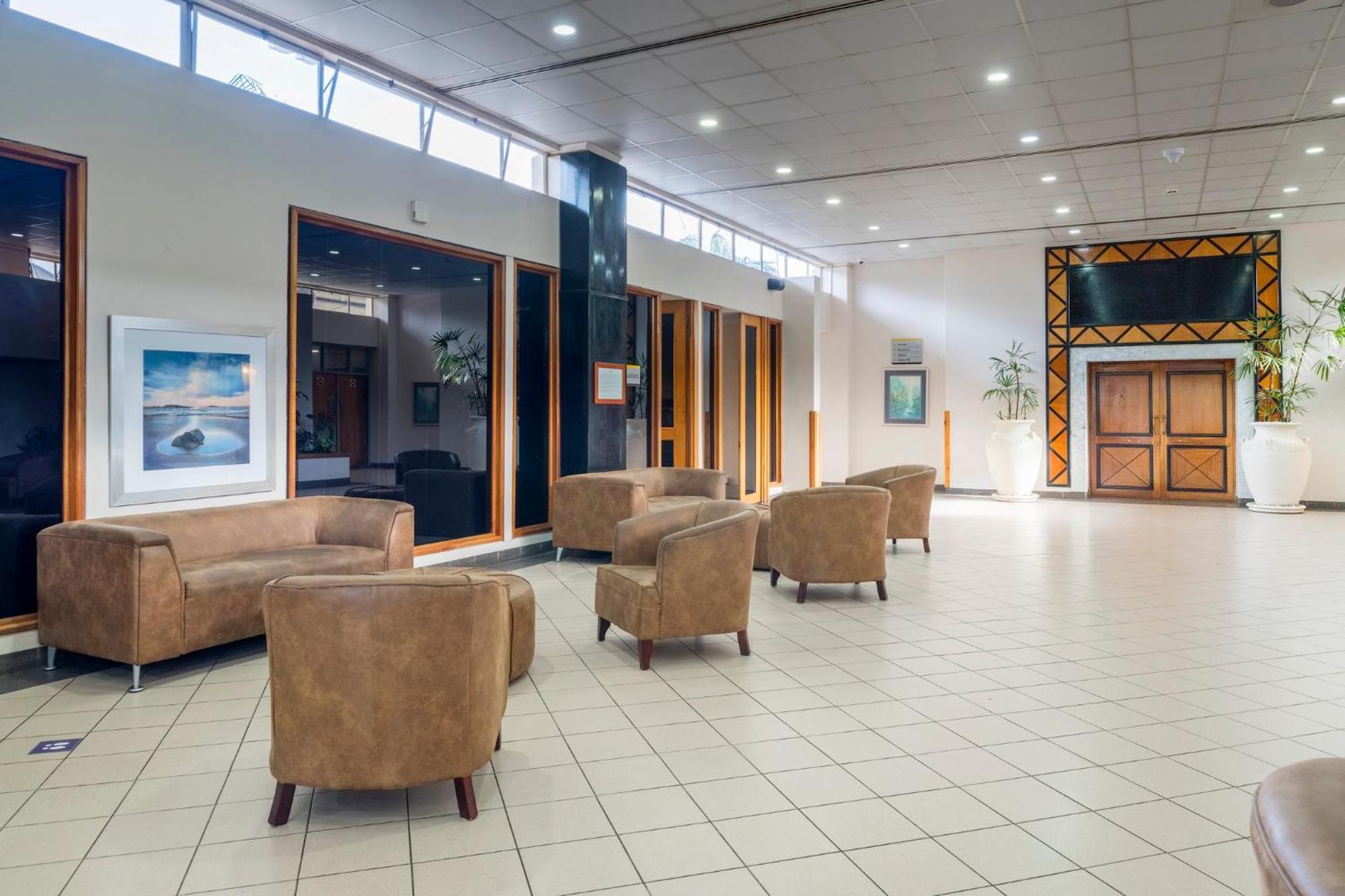 Holiday Inn - Mutare By Ihg Exteriér fotografie