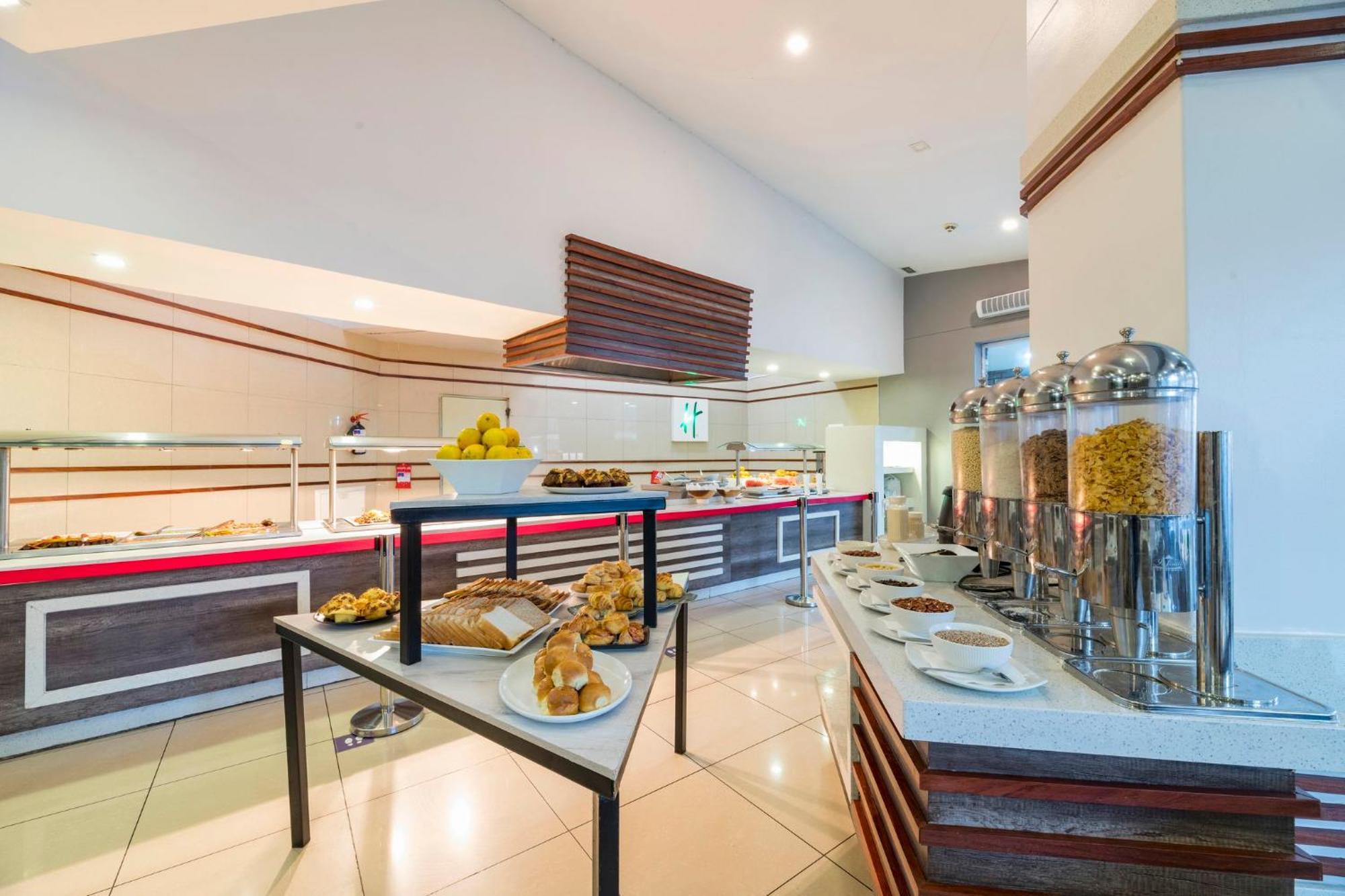Holiday Inn - Mutare By Ihg Exteriér fotografie